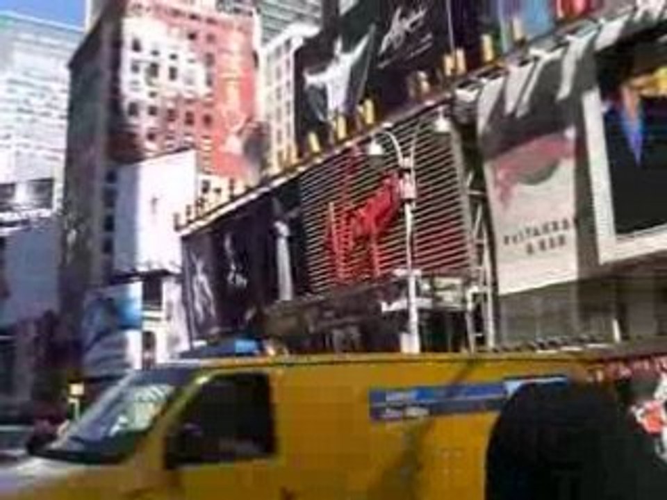 Toujours Au Coeur de Time Square!