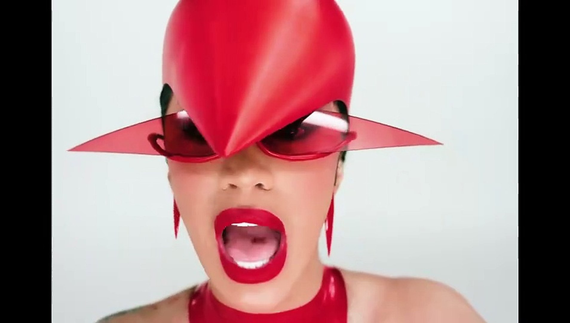 ⁣Cardi B | Enough (Miami) - Reverse Video . oediV esreveR