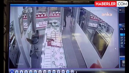 İstanbul Küçükçekmece'de Kuyumcu Soygunu: 2 Kardeş Tutuklandı