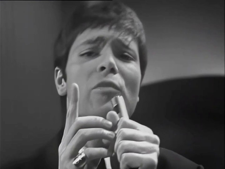 THE SOUND OF A CANDYMAN'S TRUMPET by Cliff Richard - Eurovision 1968 - + lyrics