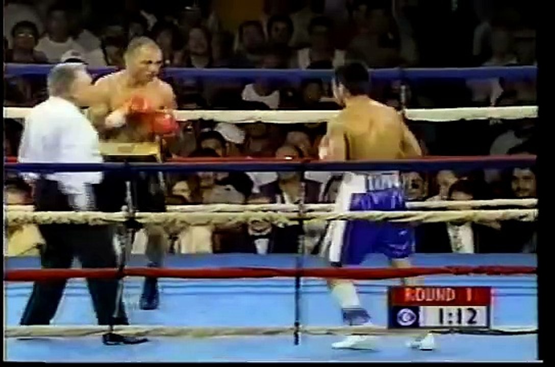 Marco Antonio Barrera vs  Orlando Fernandez