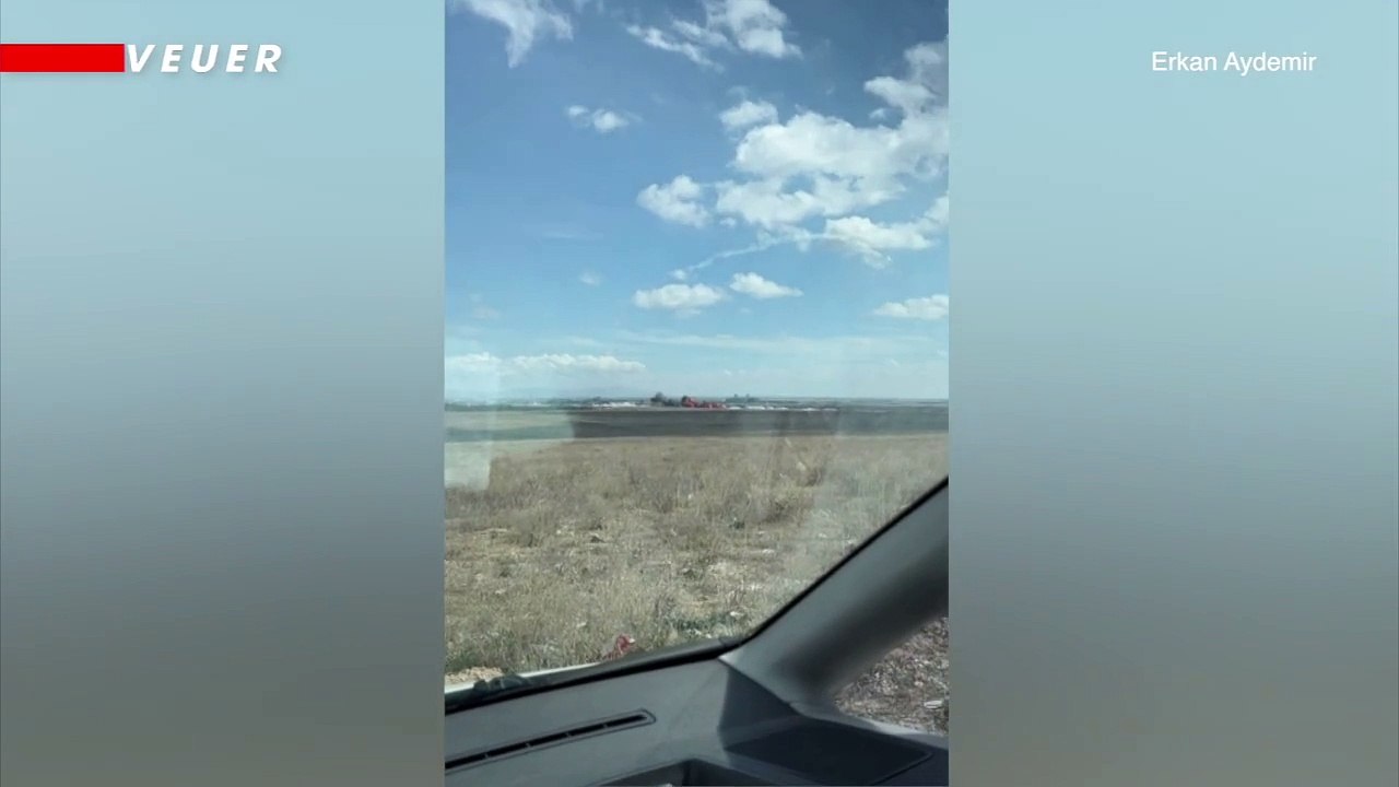 Turkish Aerobatic Jet Crashes, Leaving One Dead