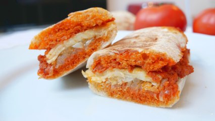 Almussafes, bocadillo valenciano de sobrasada, queso y cebolla