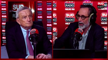 Ukraine : que retenir de l'interview d'Emmanuel Macron aux 20h de TF1 et France 2 ?