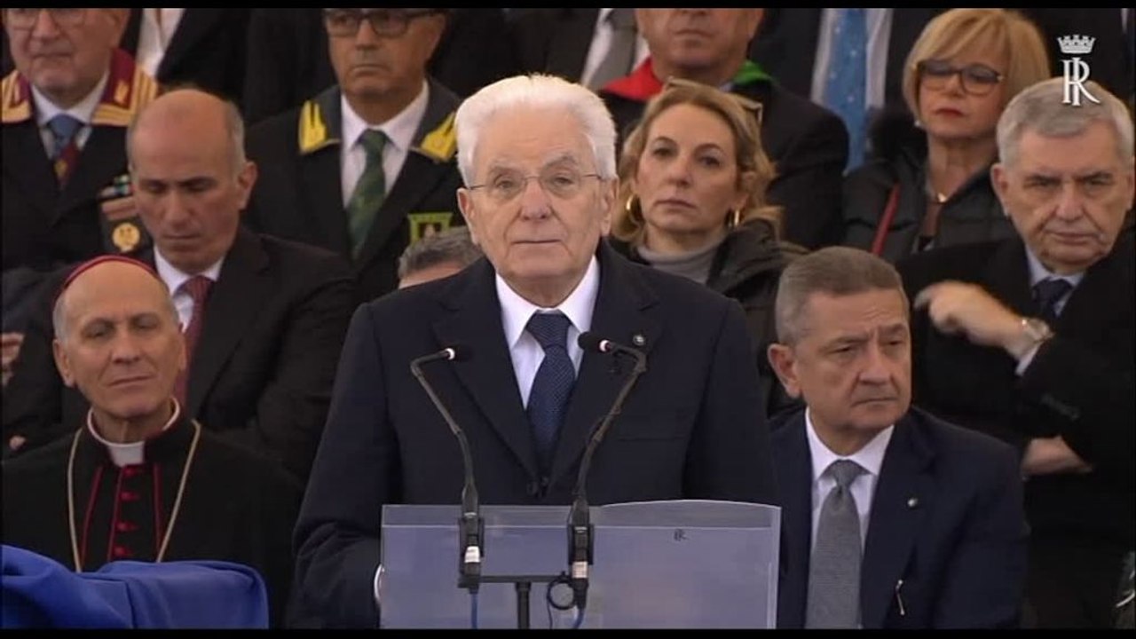 Mattarella: costruire ponti di dialogo con le altre nazioni