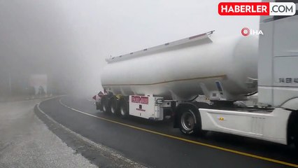 Bolu Dağı'nda sis etkili oluyor