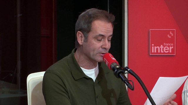 Être seins nus - Tanguy Pastureau maltraite l'info