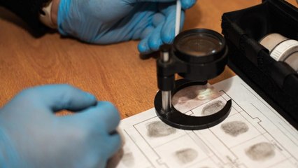 Faites entrer l'accusé vidéo bande annonce