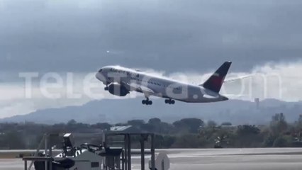 ext-salida-de-avion-150324