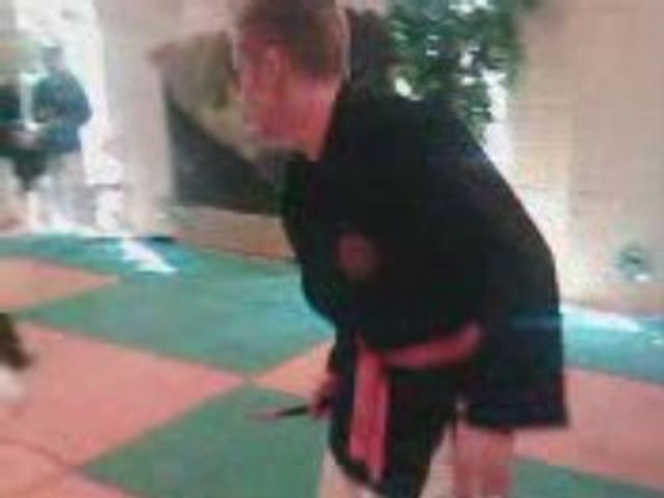 VID002