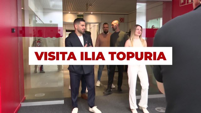 ILIA TOPURIA visita la REDACCIÓN del DIARIO AS