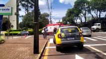 Menina de 13 anos é atropelada na Rua Minas Gerais, em frente à Igreja São João Batista