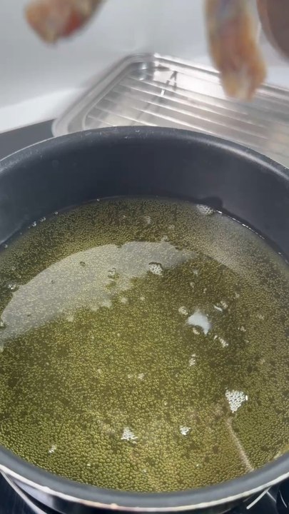 CUISSE DE GRENOUILLE KARAAGE  #cuissedegrenouille #frog #karaage #frit #recette #recipe #delicious #japon #fried #chef #cuisine #cook #howto