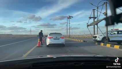 هذا ما حدث مع نشامى الدوريات أثناء مرور مجموعة من الأجانب