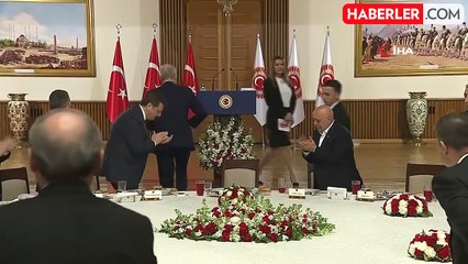 TBMM Başkanı Kurtulmuş, STK temsilcileriyle iftarda buluştu