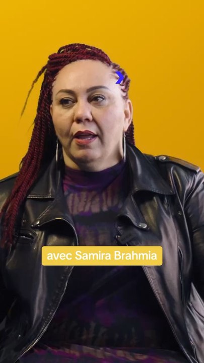 « Je porte ce que je suis là où je vais »  Samira Brahmia, auteure-compositrice-interprète et actrice franco-algérienne dont les chansons mêlent influences pop rock, chaâbi, traditions celtiques ou instruments du Grand Sud algérien.