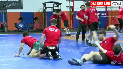 Mansur Yavaş, ASKİ Spor Kulübü'nü ziyaret etti