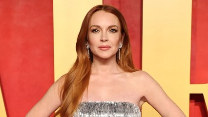 Lindsay Lohan "Started Crying" When She Say Her Son Watch 'The Parent Trap' | THR News Video