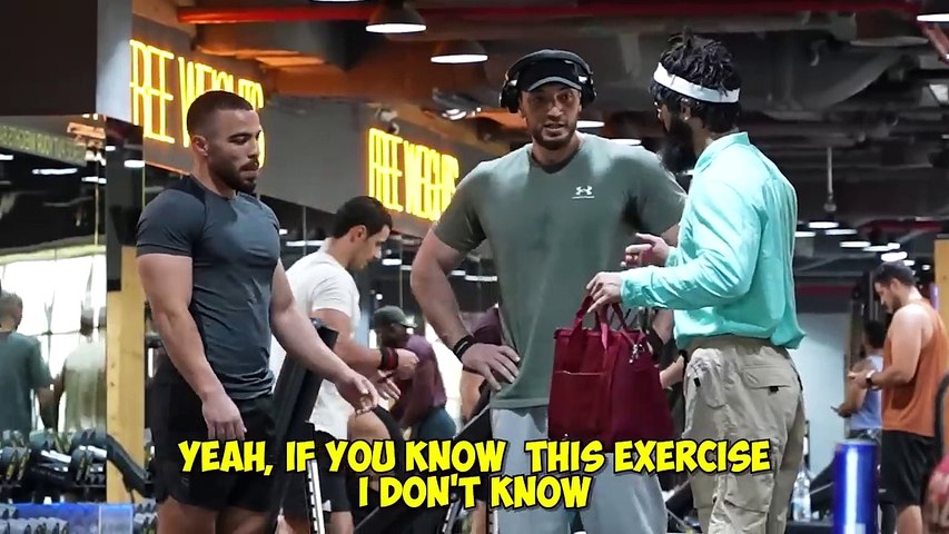 "Elite Powerlifter's Hilarious Gym Prank: Impersonating a Fake Trainer"