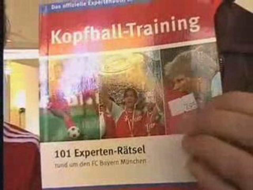 „Wir elf' zu Besuch bei „Hundert Tage Bücher“