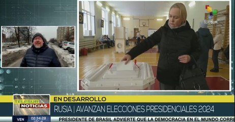 En Rusia  avanzan  elecciones presidenciales .