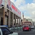 “Ankara’da benim hiç bir yerde fotoğrafımı göremezsiniz” diyen Mansur paraları billboardlara akıttı