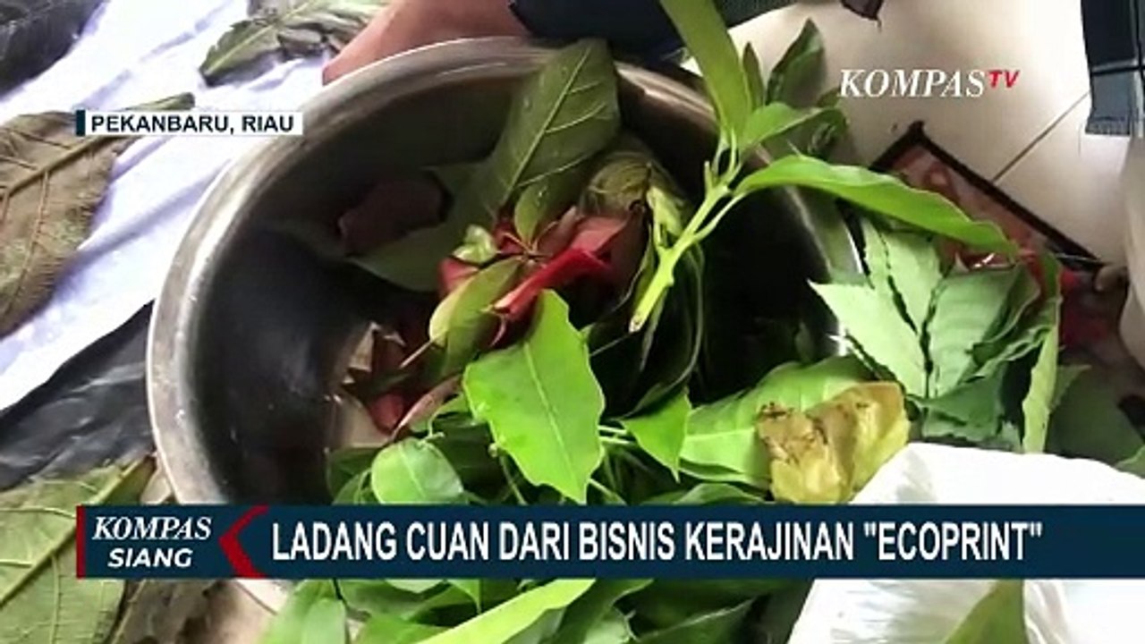 Berkenalan dengan Eliarti, Pebisnis Kerajinan 'Ecoprint' yang Merintis dari Halaman Rumah