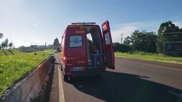 Motociclistas ficam feridos em acidente de moto na BR-467, em Cascavel