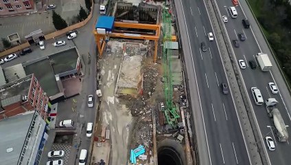 Yalana kırk takla attıran Ekrem inşaatı bitmeyen metro için 'açılış' yaptı