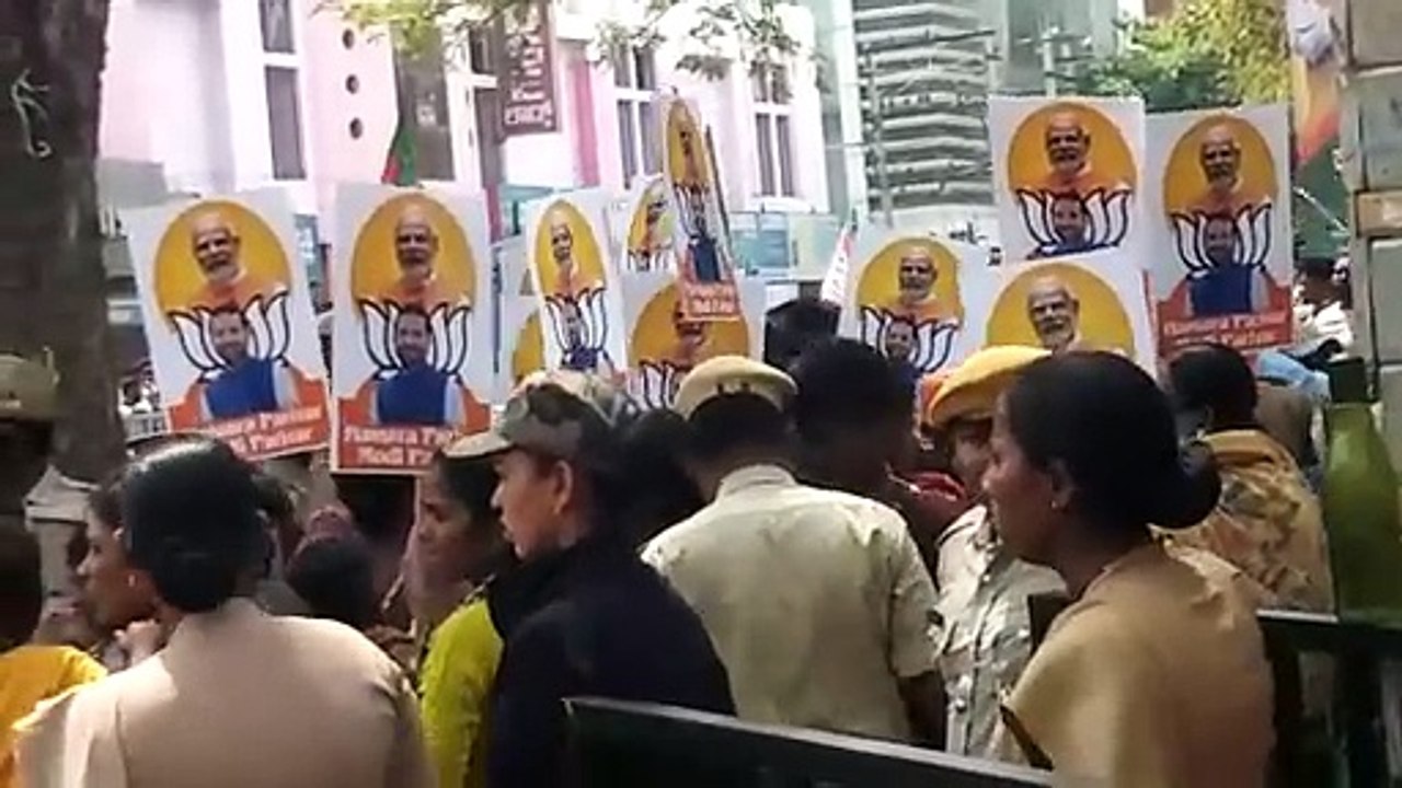 Gulbarga. PM Modi Road Show from Police ground to N V ground. ll Election Campaign in Kalaburagi.