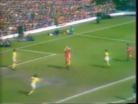 LIVERPOOL - ARSENAL - 1977 - SAISON 1976/1977 -