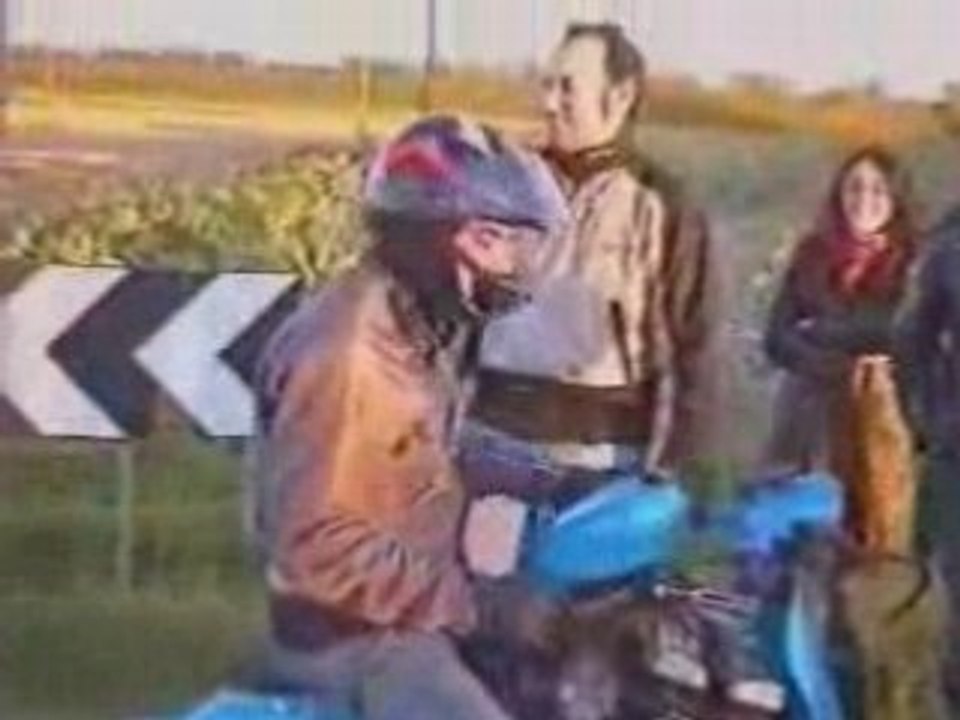 Vespa avec moteur de moto