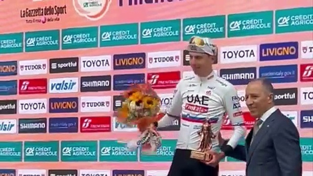 Milan-San Remo 2024 - Tadej Pogacar : "C'est l'un des meilleurs podiums que j'ai jamais vu... je suis heureux d'avoir pu perdre contre eux... c'est l'un des meilleurs moments de ma vie"