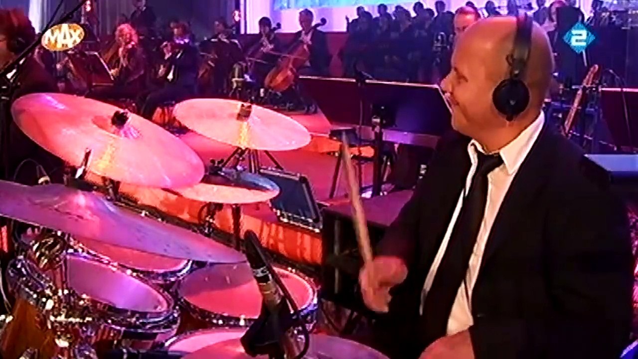 I Will Survive (Live) - Metropole Orchestra Feat. Gloria Gaynor