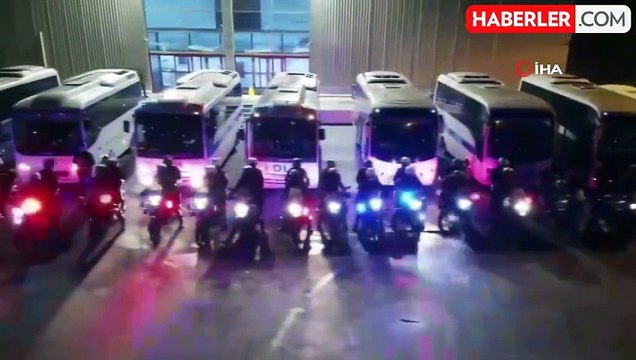 İzmir'de düzensiz göçmenlere konaklama imkanı sağlayan 35 otele işlem yapıldı