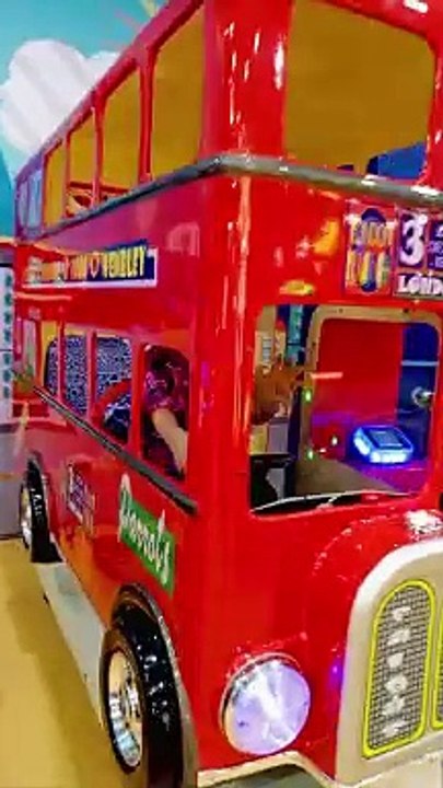 Wheels on the bus