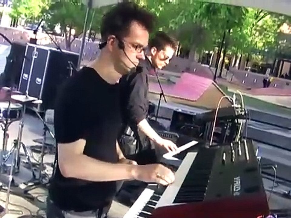 Mannequin depressives - Live (CJSW) 1