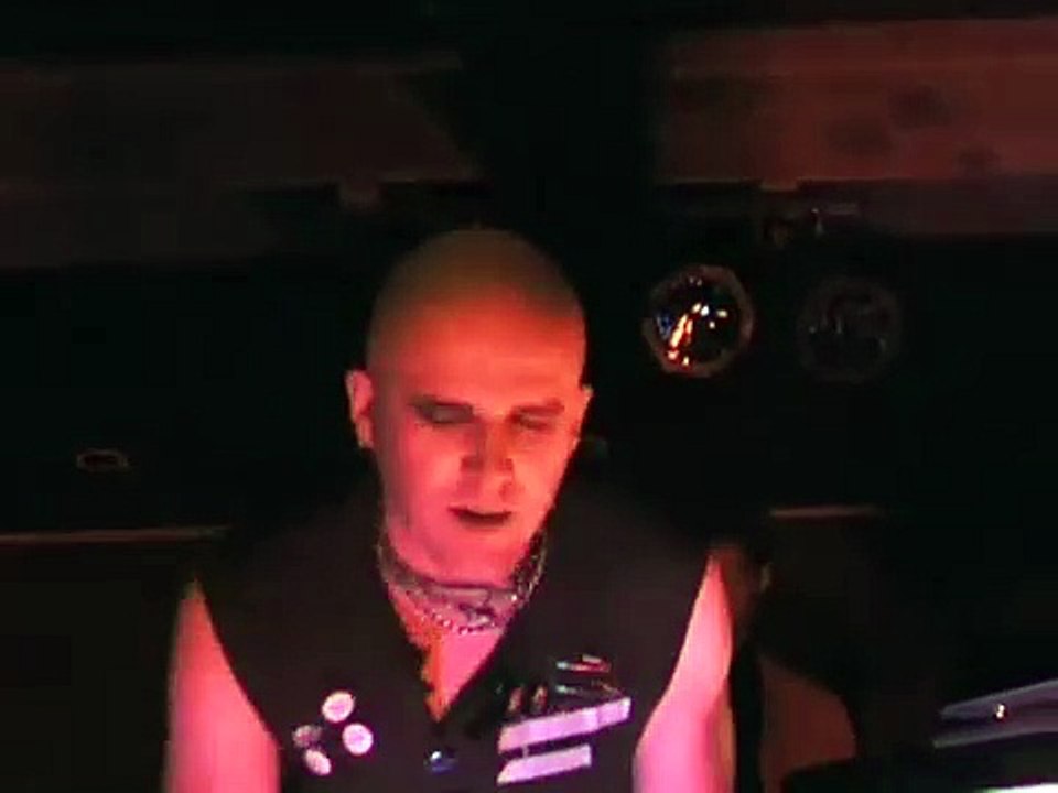 Mannequin Depressives - Live at the Republik