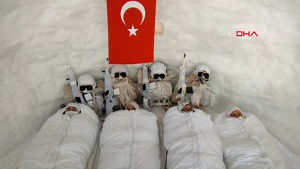 Sarıkamış'ta komandoların eksi 25 derecede zorlu eğitimi