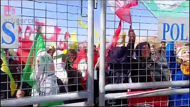 Van'da Newroz alanı doluyor