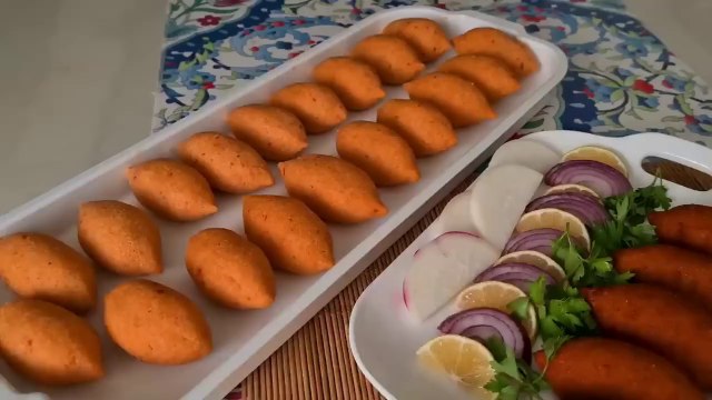 A dan Z ye İçli KÖFTE TARİFİ TAM TUTAN Dağılmayan Çatlamayan İçli köfte tarifi