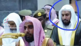 الشيخ الدكتور عبد العزيز الحاج الفاتح على أئمة الحرم المكي عندما يخطؤون ما هذا الاتقان في القرآن الكريم مشاء الله تبارك الرحمان