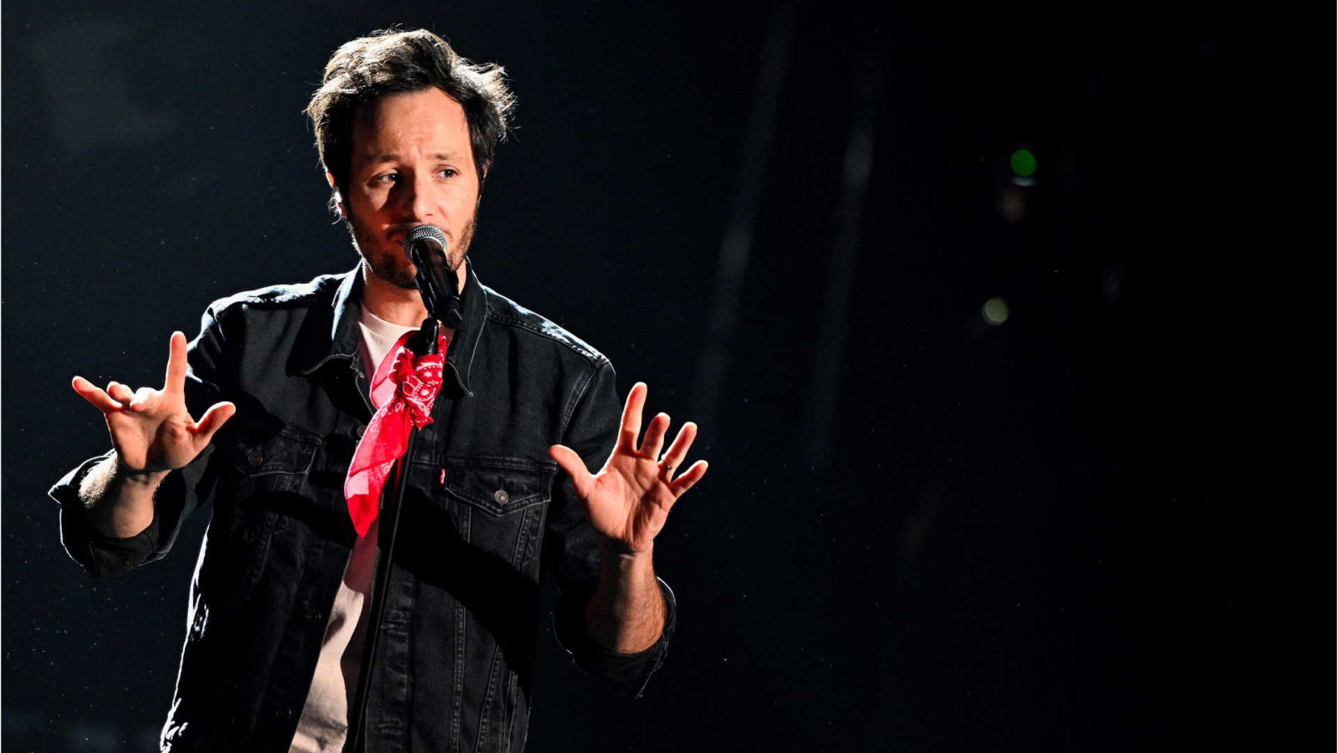 Voici - "Il ne s'en est pas souvenu" : ce candidat de The Voice qui  connaissait déjà Vianney avant de le choisir comme coach