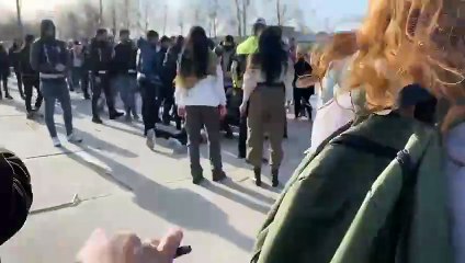 Gazeteci Tuğçe Yılmaz, İstanbul'daki Nevruz'da gözaltına alındı