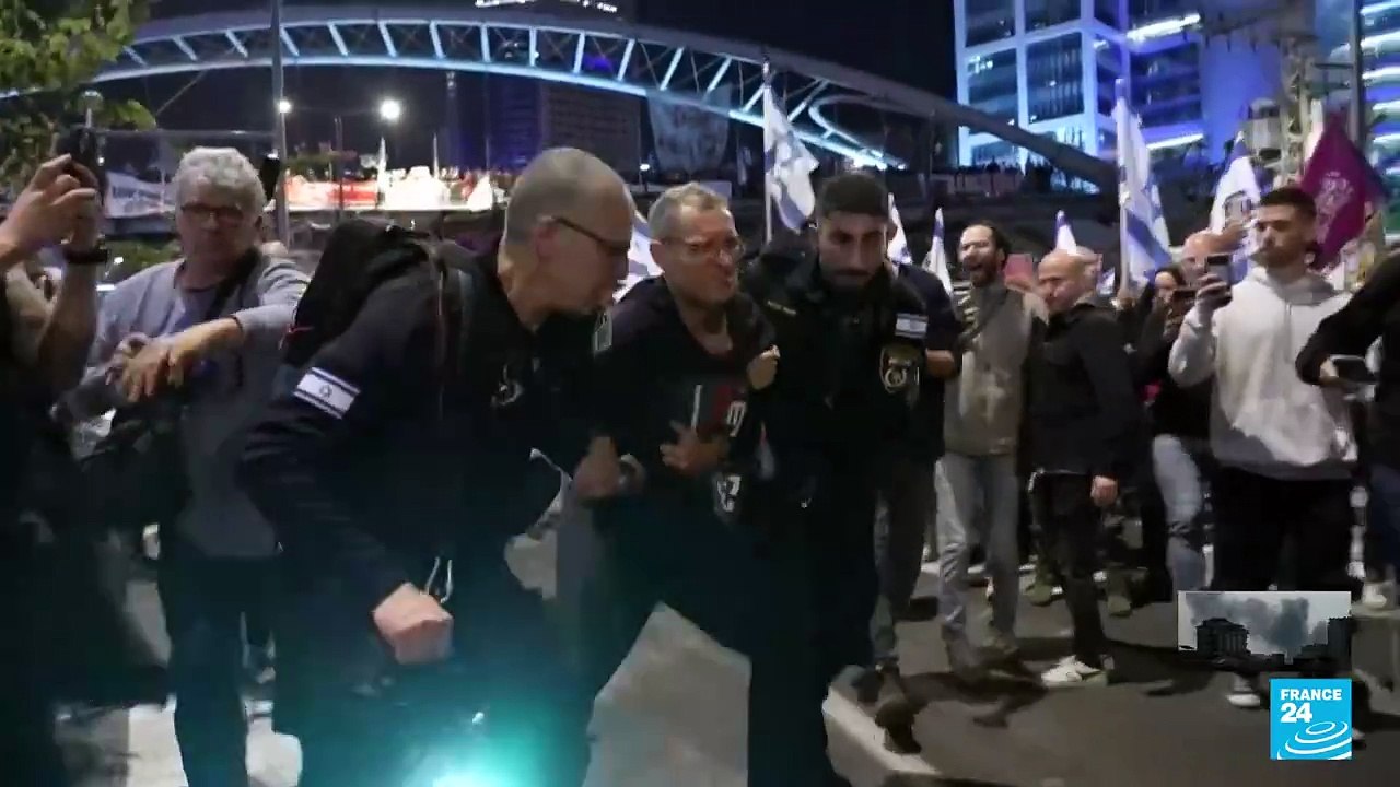 Protestas en Tel Aviv por los rehenes israelíes exigen la renuncia del primer ministro