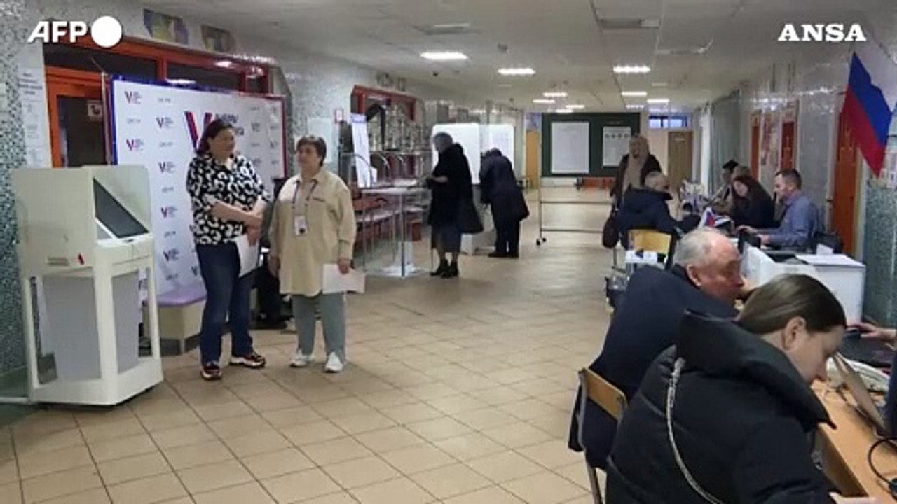 Al via le elezioni presidenziali in Russia, i moscoviti alle urne