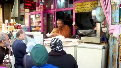 مصر.. حلوى رمضان في قبضة التضخم واختفاء السكر