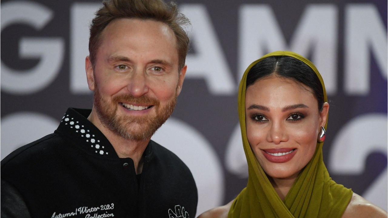 VOICI : David Guetta papa : le DJ annonce l'arr...
