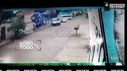 ROBAN SU LLANTA MIENTRAS COMPRABA