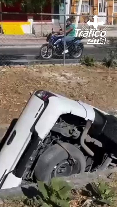 Por conducir en chanclas, esto es lo que sucedió